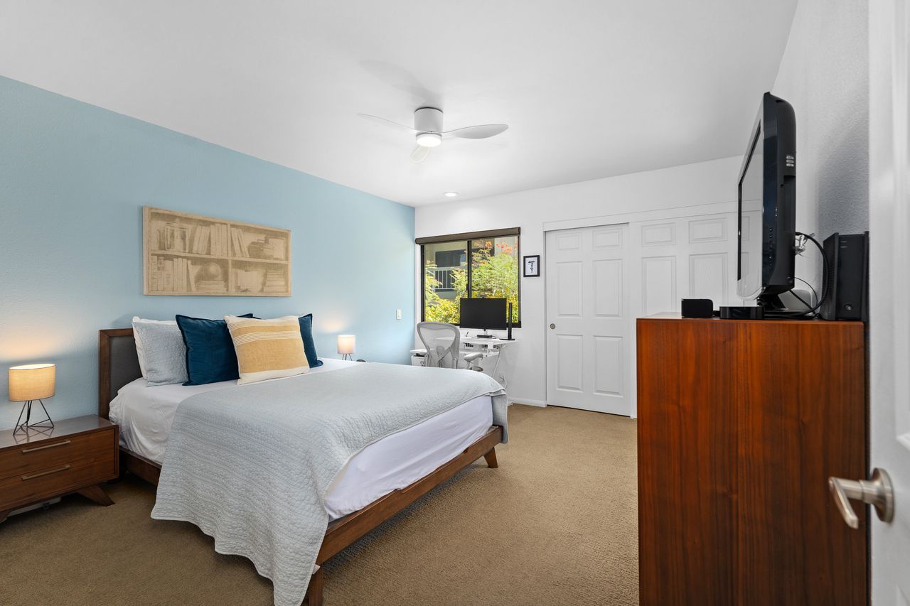 Miraleste Condo