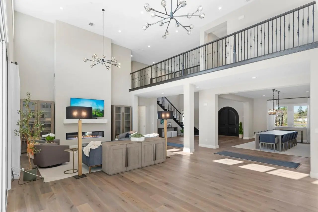 18600 Corte Arcangel