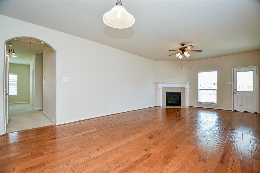 21622 Crest Peak Wy