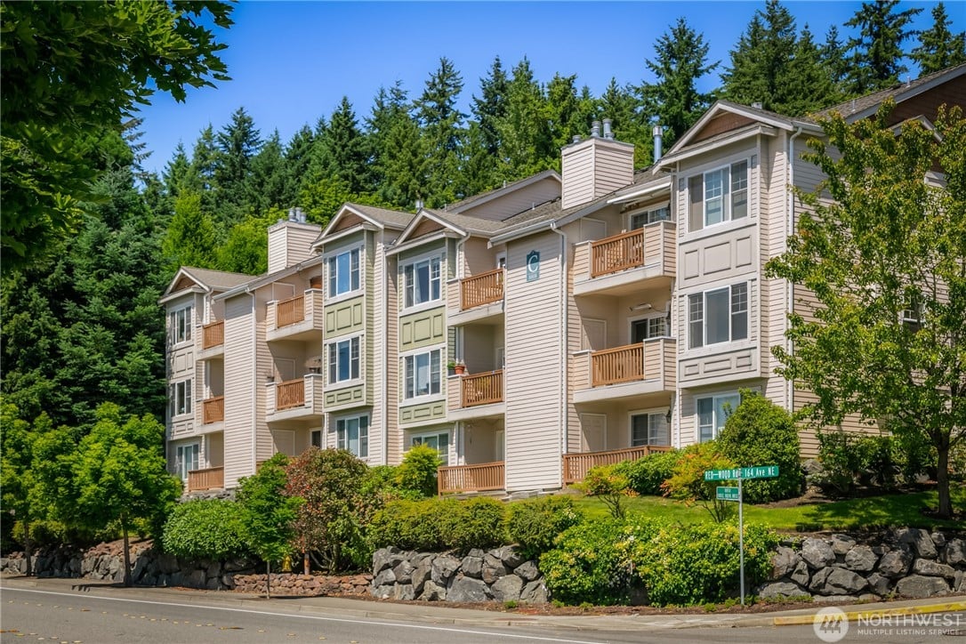 8808 Redmond Woodinville Road NE #C302