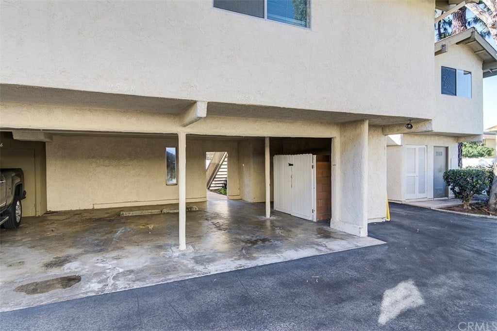 9558 Bickley Dr #6