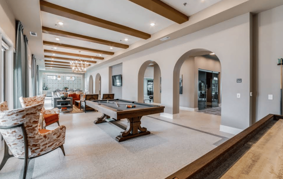 8 weeks free PLUS $750 when you look & lease!