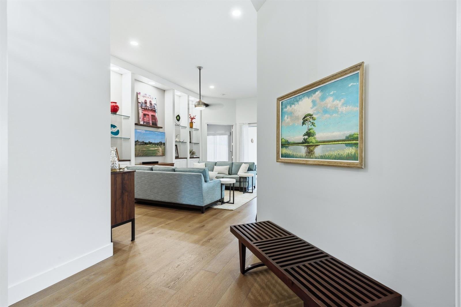 1321 Saint Lawrence Dr