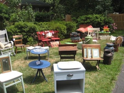 Pictures from the Tag Sale Today!