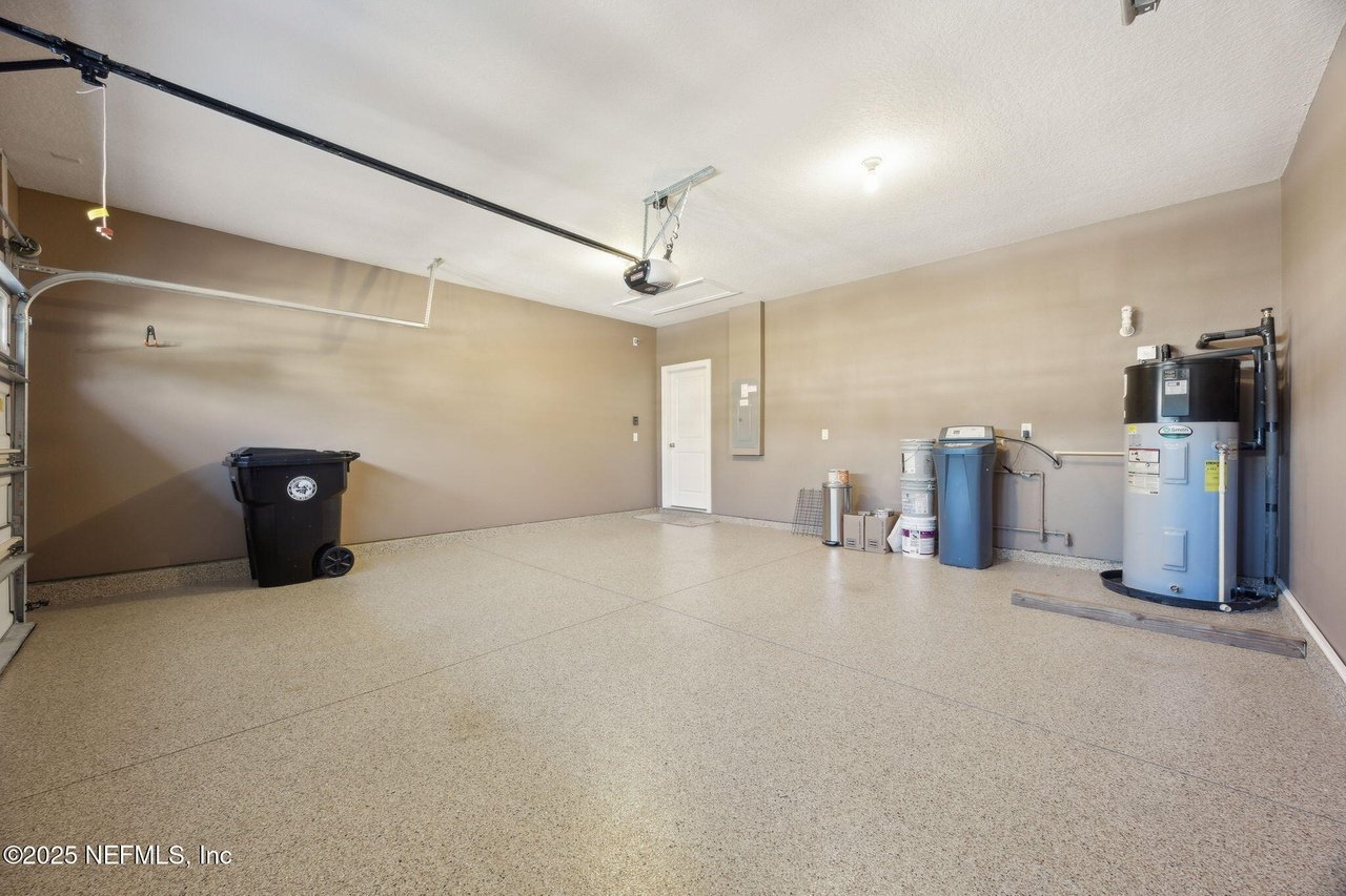 1479 Shadow Creek Dr