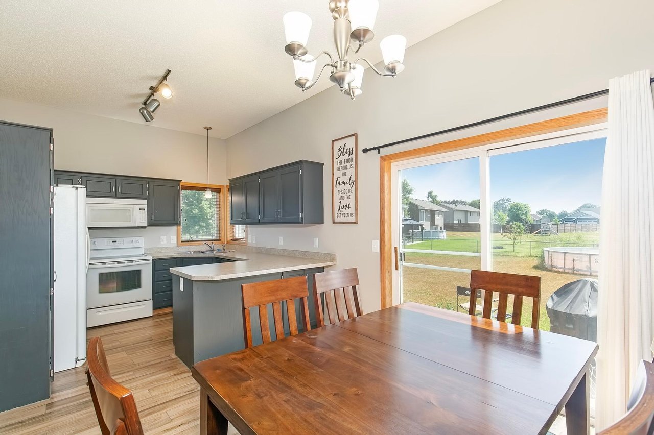 1302 Ironwood Ct SW
