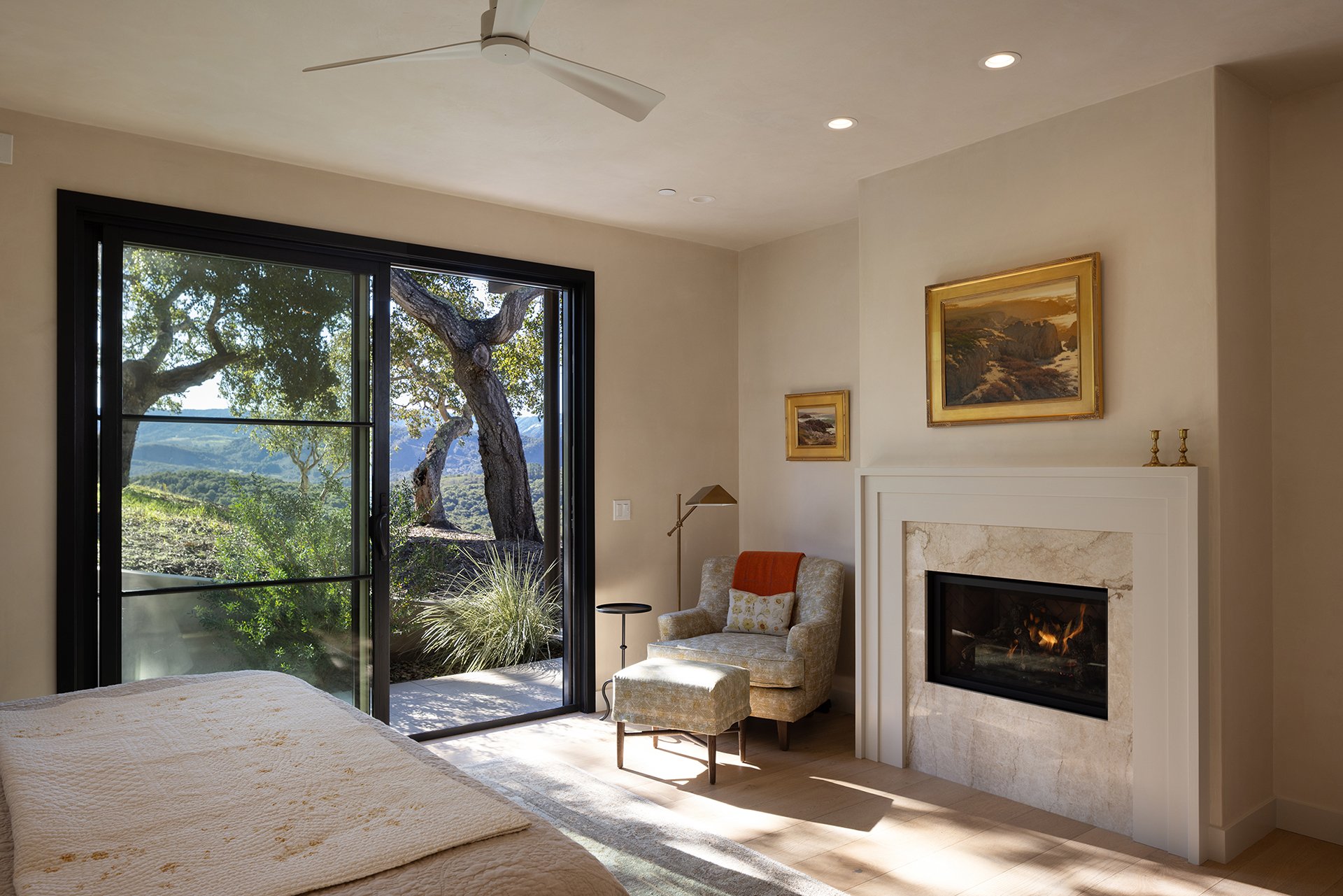 Este Canada | A Tehama Compound