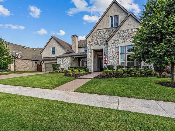 4371 Jasmine Way