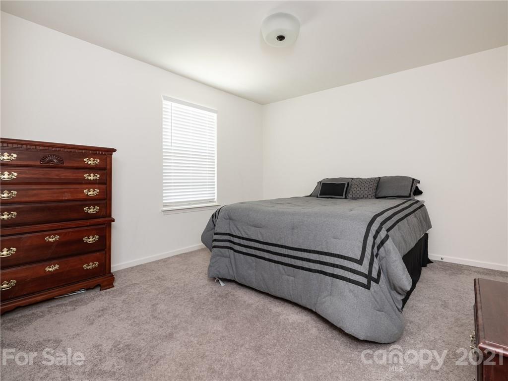 1817 Tendril Ave
