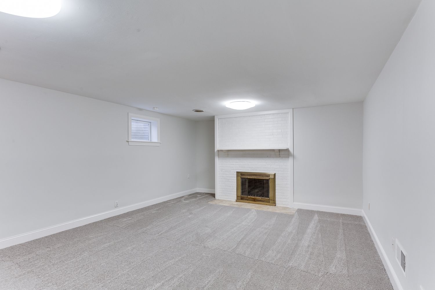 6515 Marywood Rd