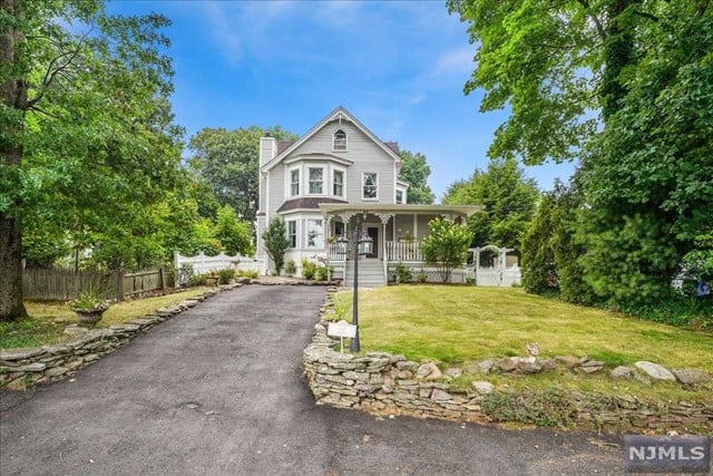 34 Habben Ave