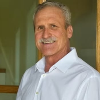 Joe Anish McMinnville, TN Real Estate Agent Headshot