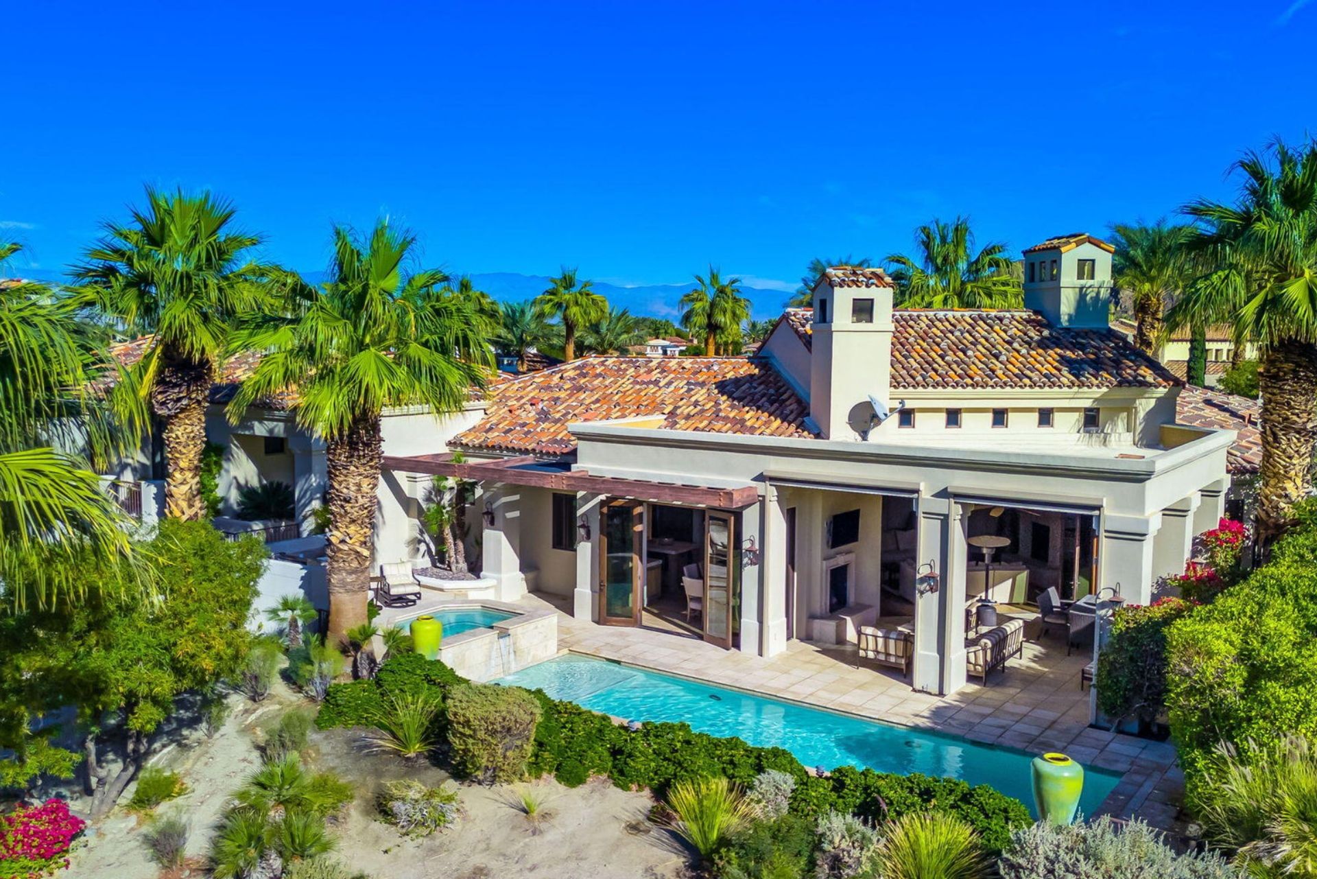 52705 Claret Cove