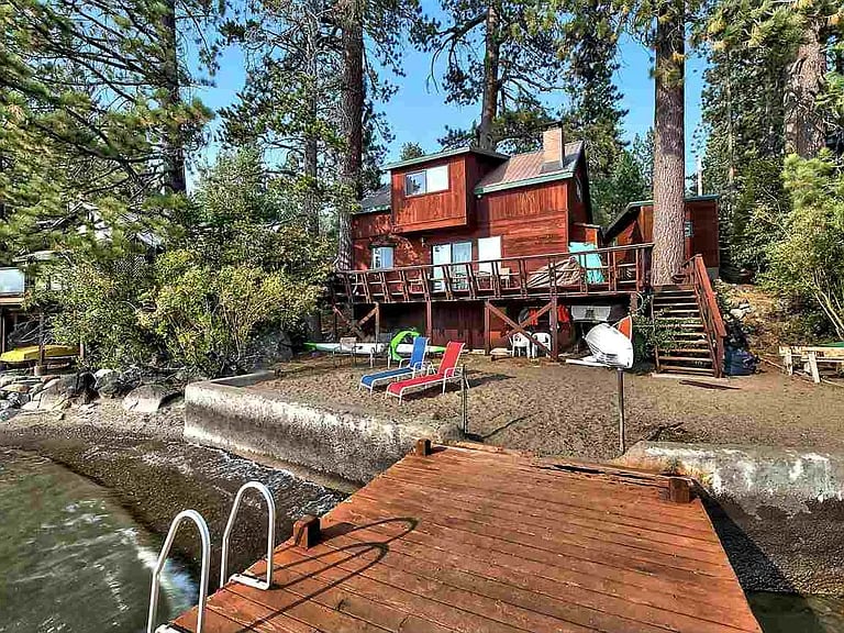 13099 Donner Pass Rd