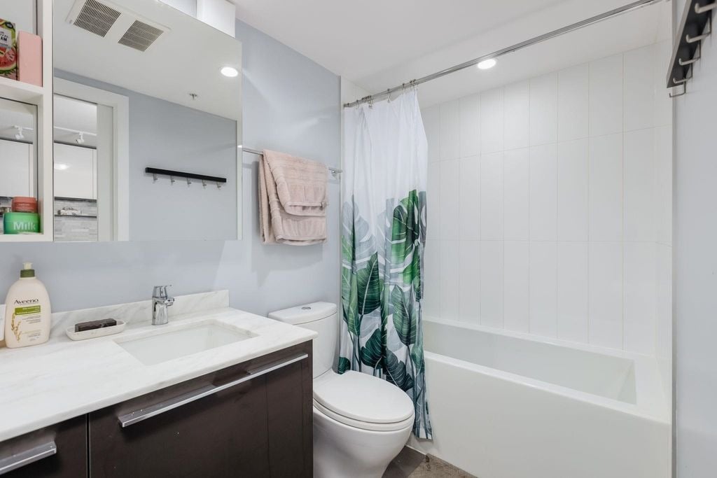 8131 Nunavut Ln, #1703