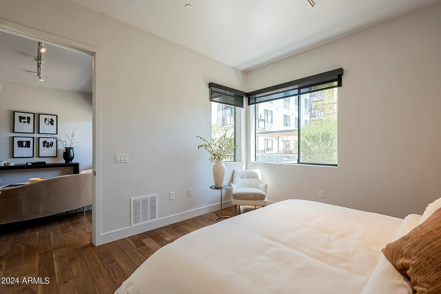 3131 N CENTRAL Avenue, 5012, Phoenix Unit: 5012