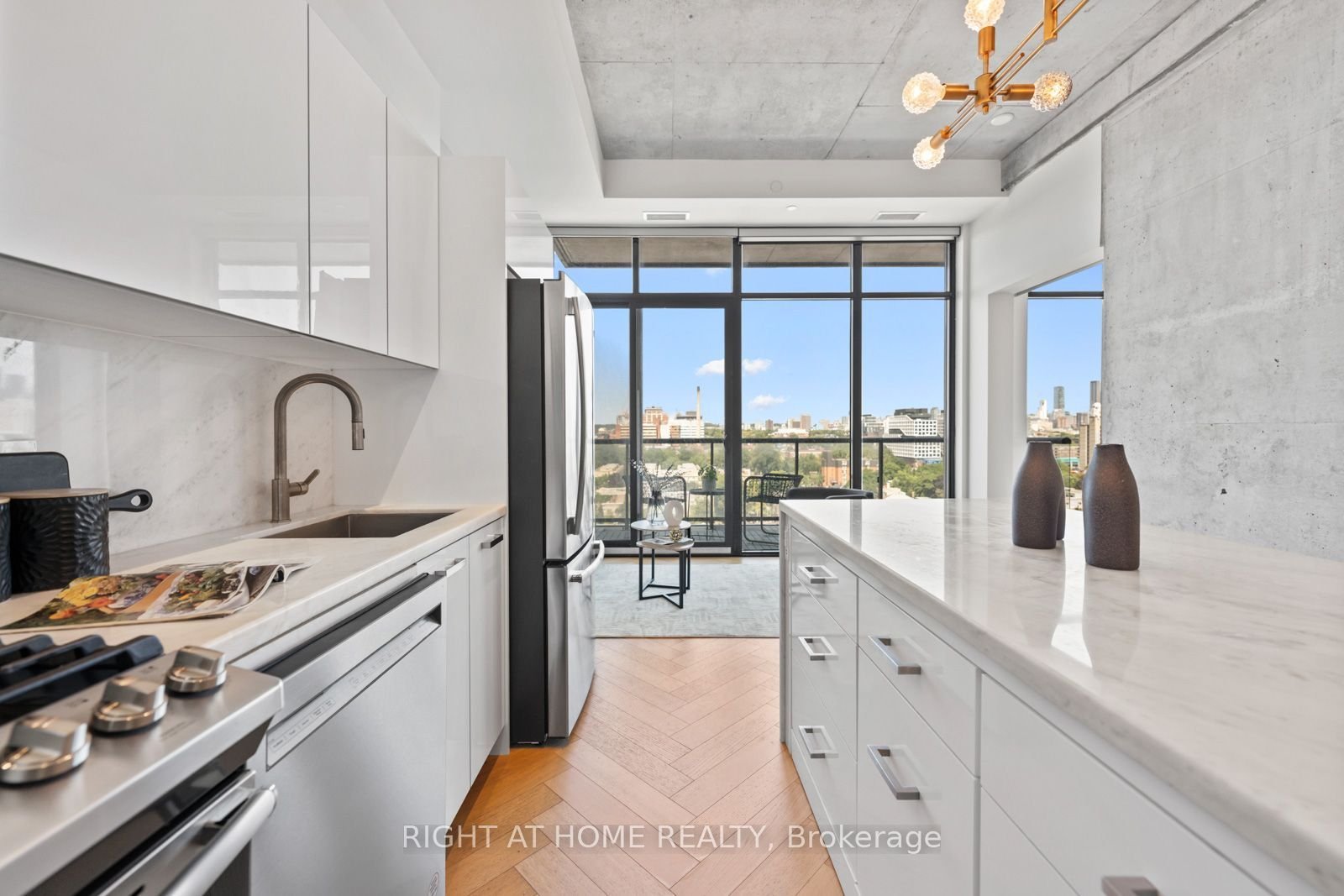 PENTHOUSE AT THE HARLOWE