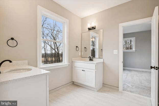 Home tour: 16989 Purcellville Road in Purcellville VA in Loudoun County