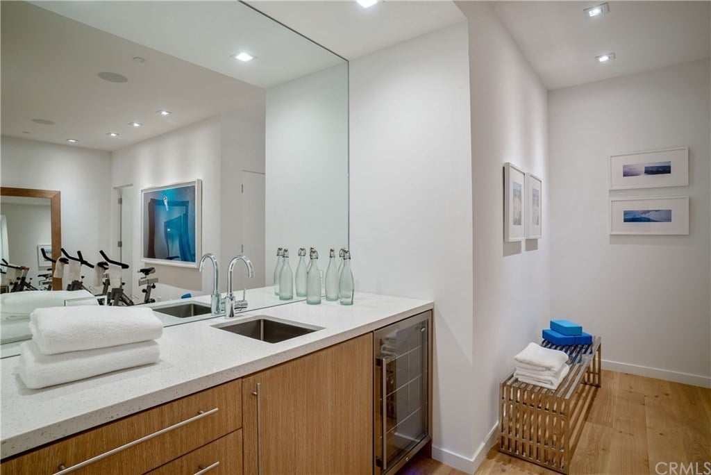 131 2nd St