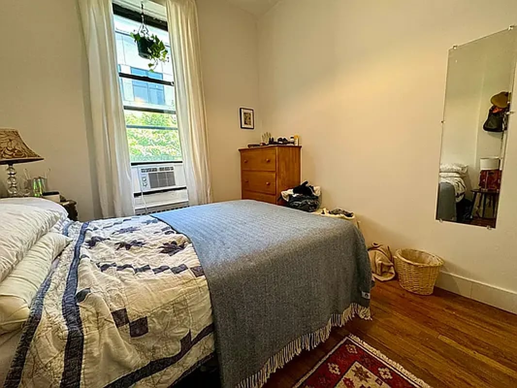1 Spencer Court 4A