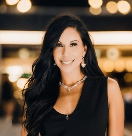 Dana Adona