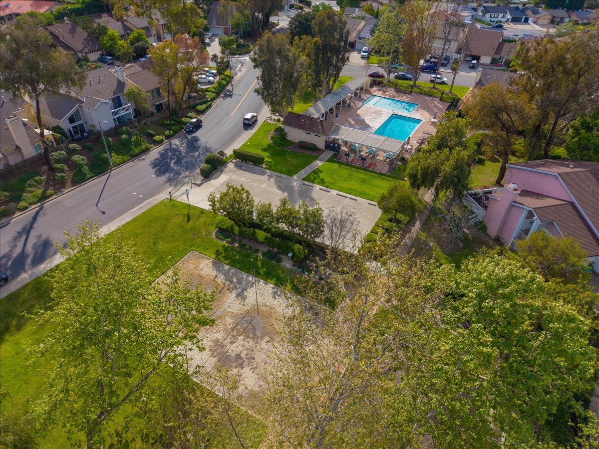 23956 Copenhagen St, Mission Viejo, CA 92691