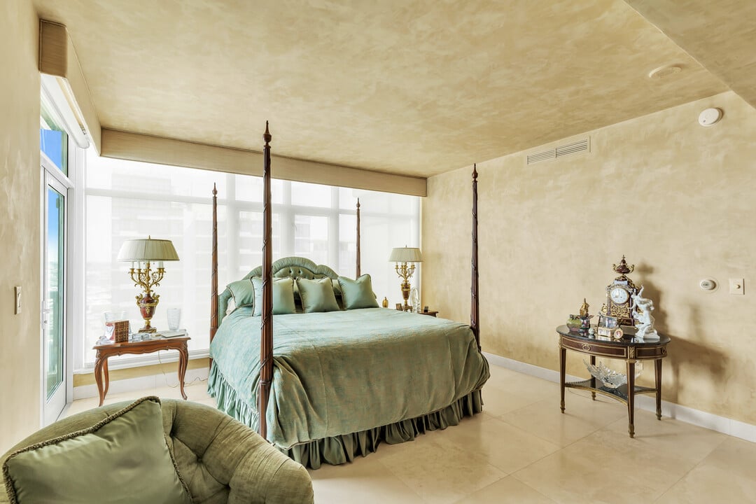 The Grande South Penthouse 3703