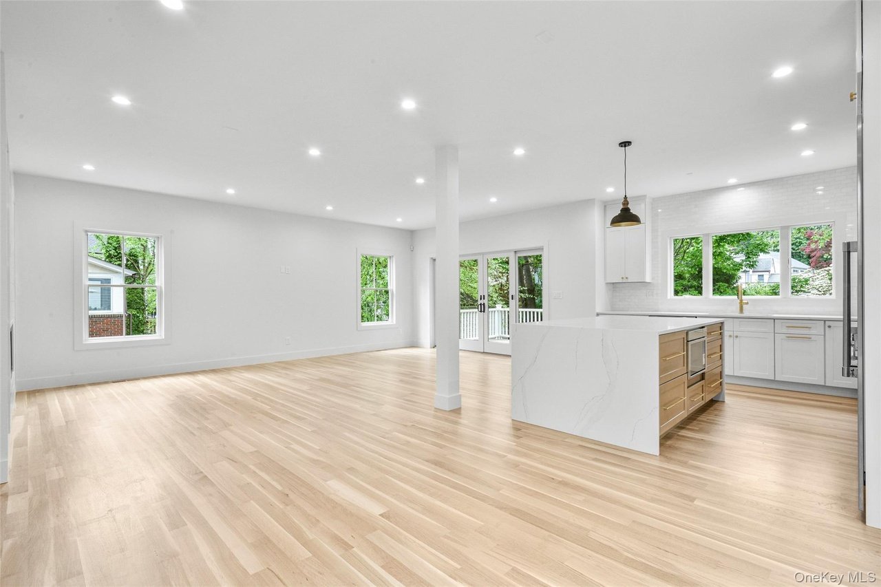 247 Nelson Rd