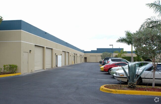 Glades First Center