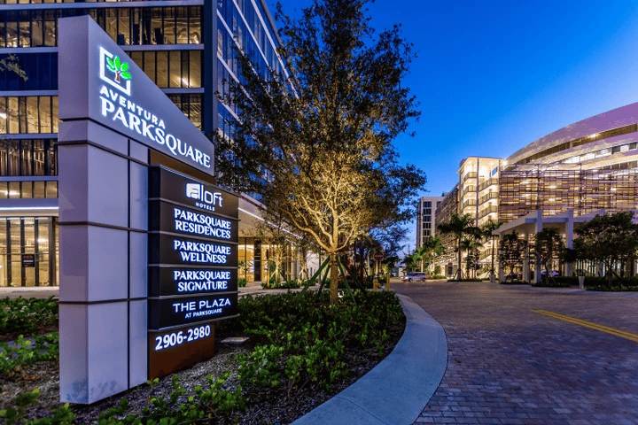 Aventura Park Square