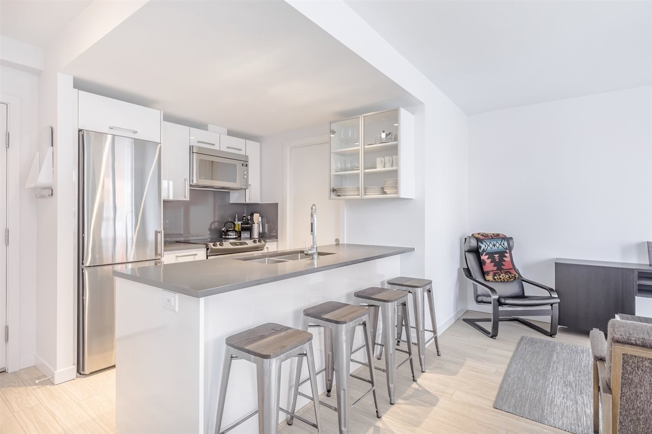 955 E Hastings St, #805