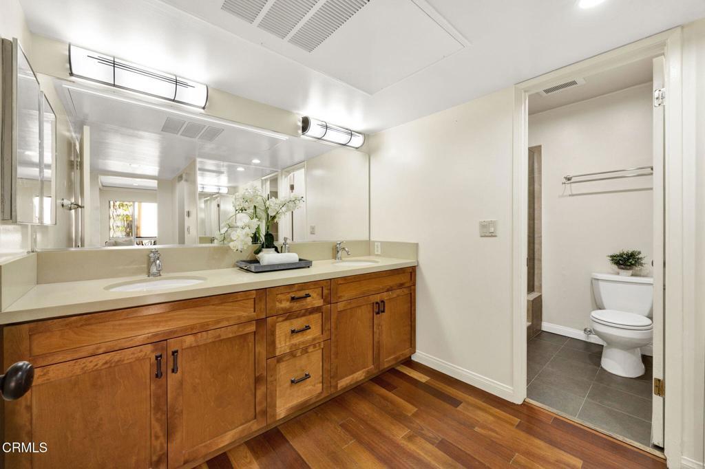 1127 E Del Mar Blvd, #116
