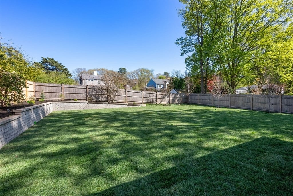 98 Beethoven Ave
