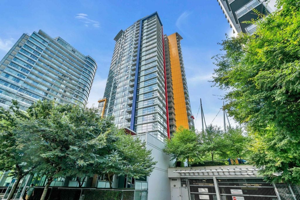 111 W Georgia St, #509