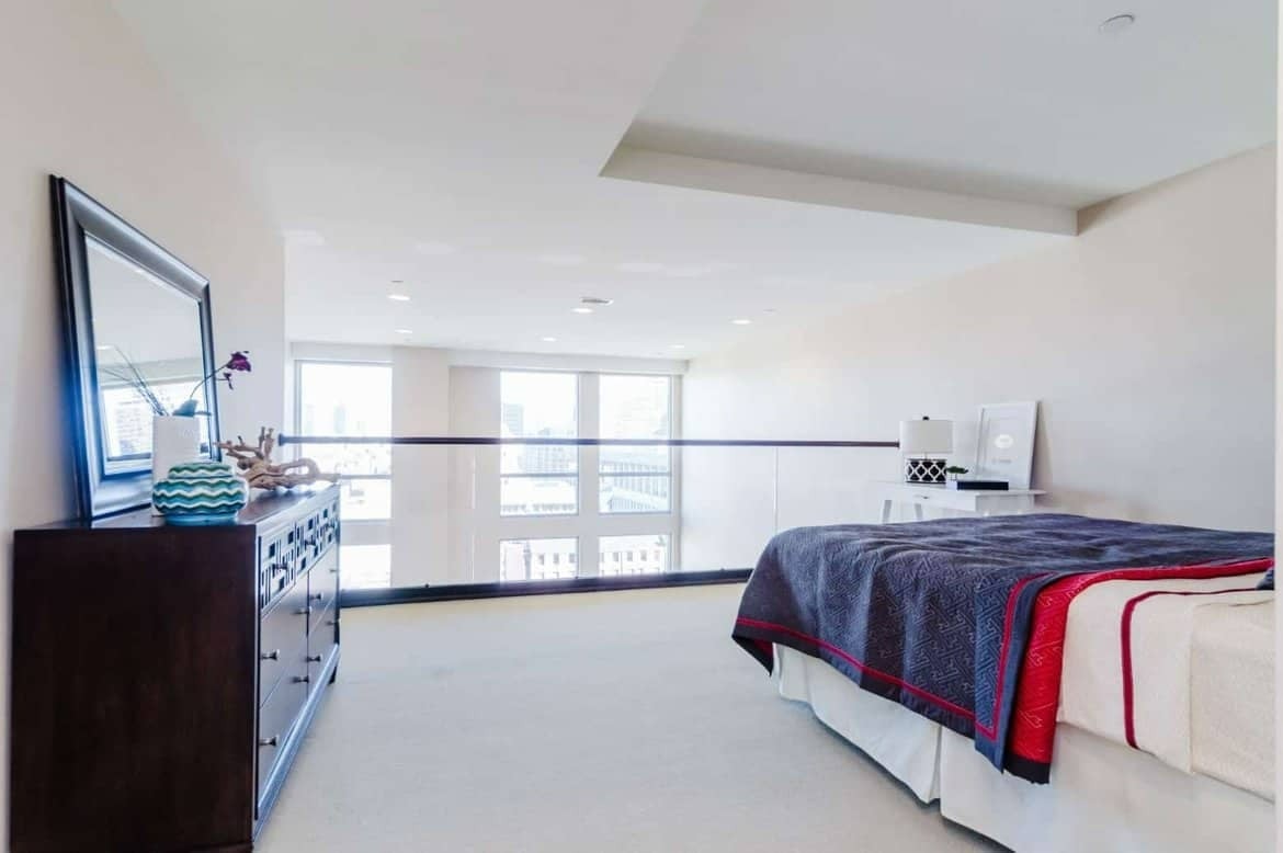 360 Newbury Street