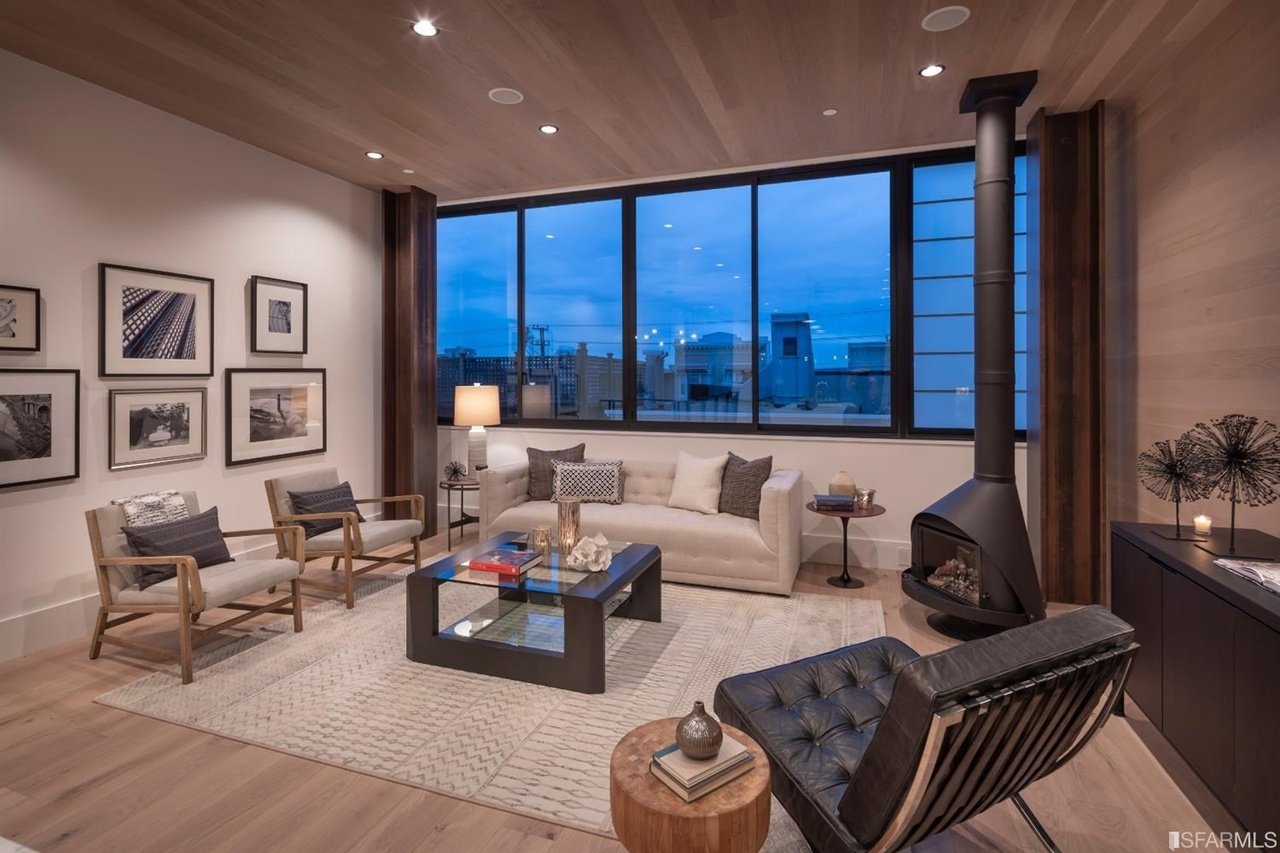 22 Moore Pl