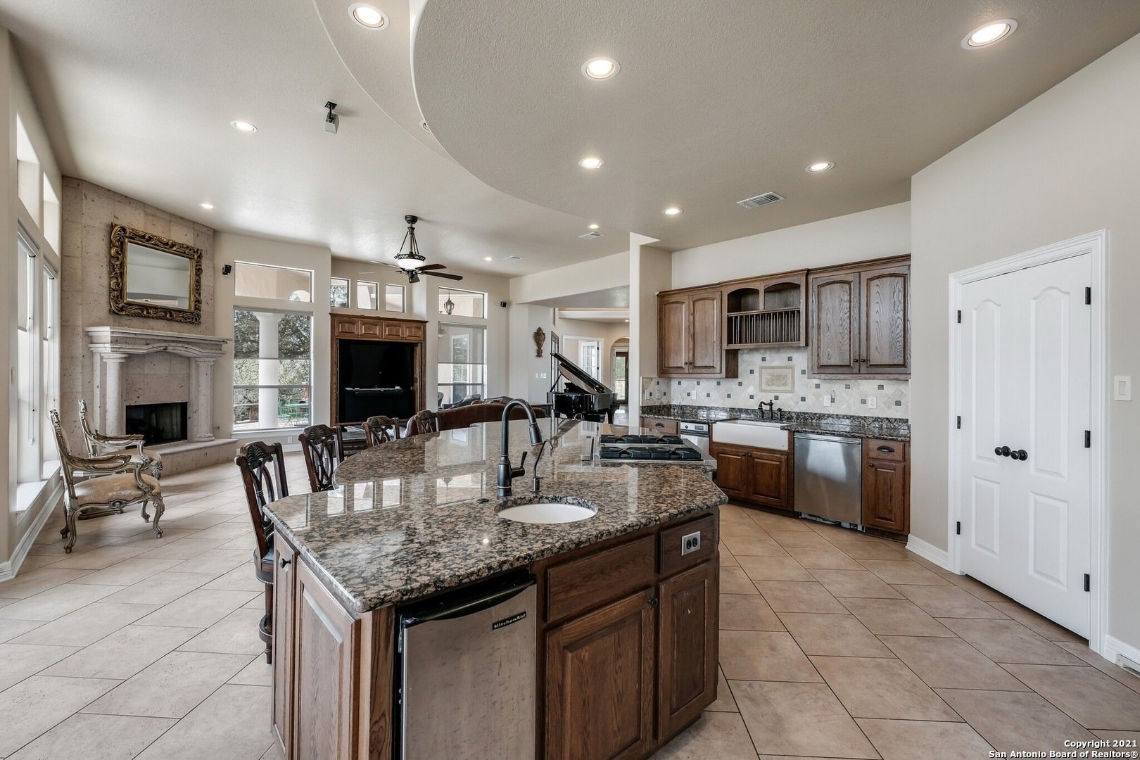 9722 Boerne Haze