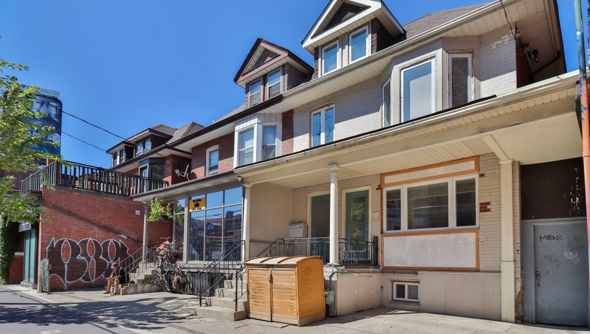 880 College St – Main Floor