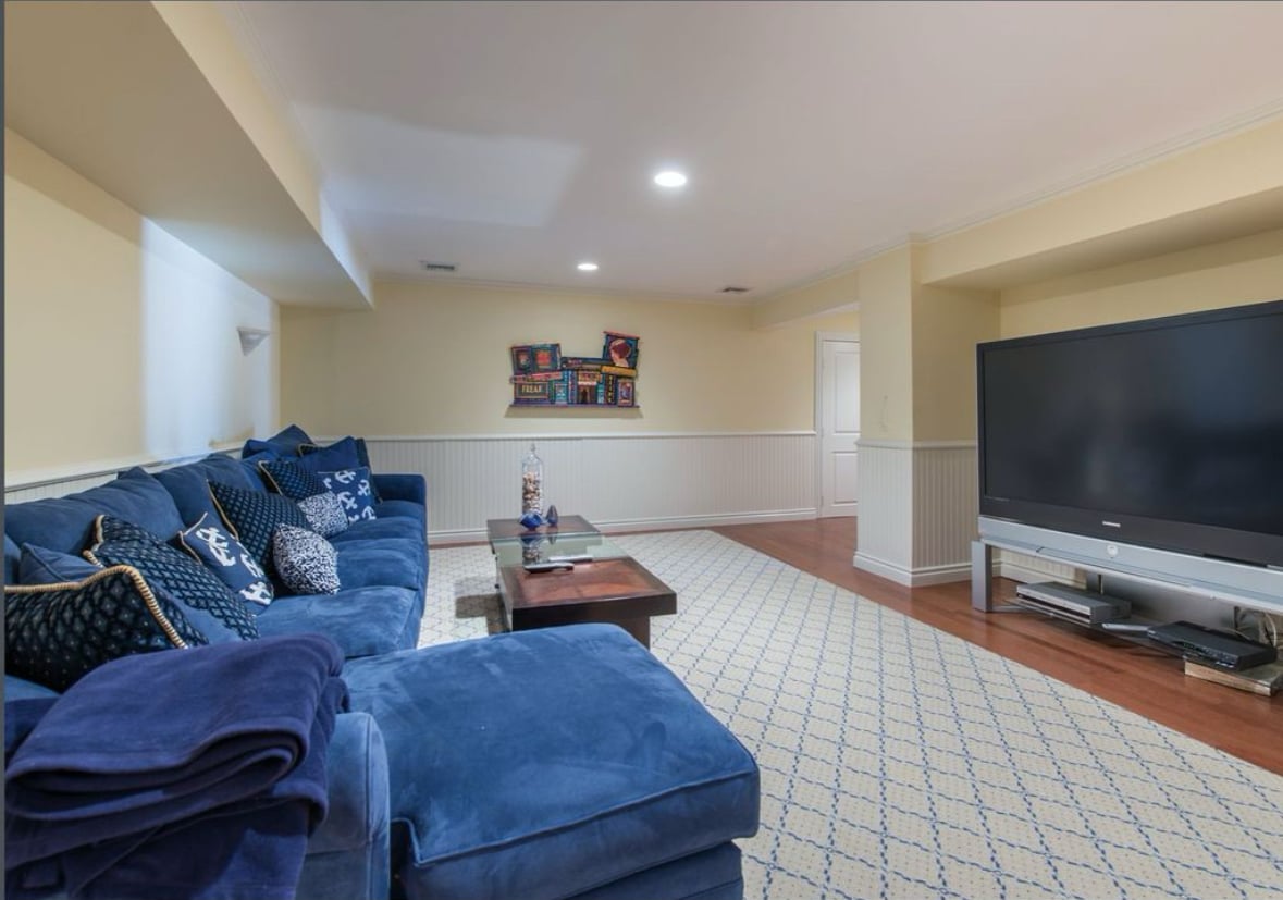 Southampton Village Summer Rental with Tennis / Pool