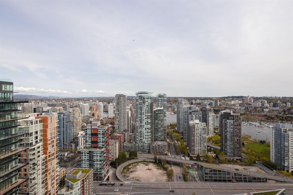 889 Pacific St, #3801