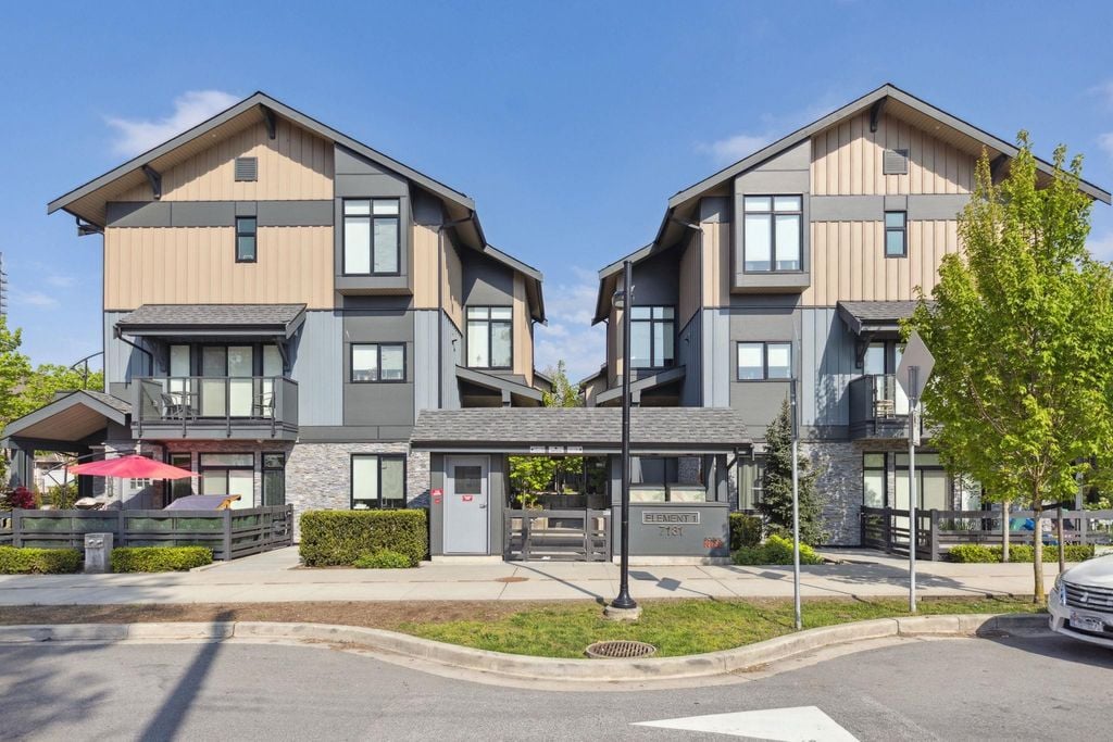 7131 17th Ave, #207