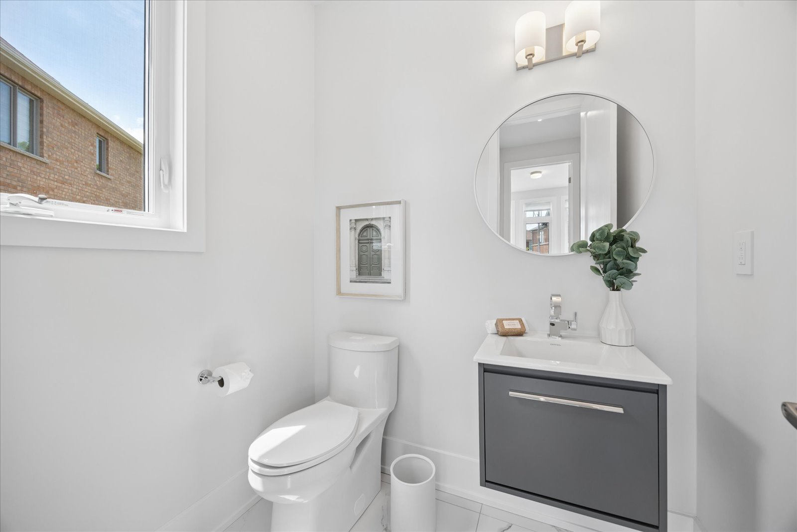 211 Busato Drive, Stouffville