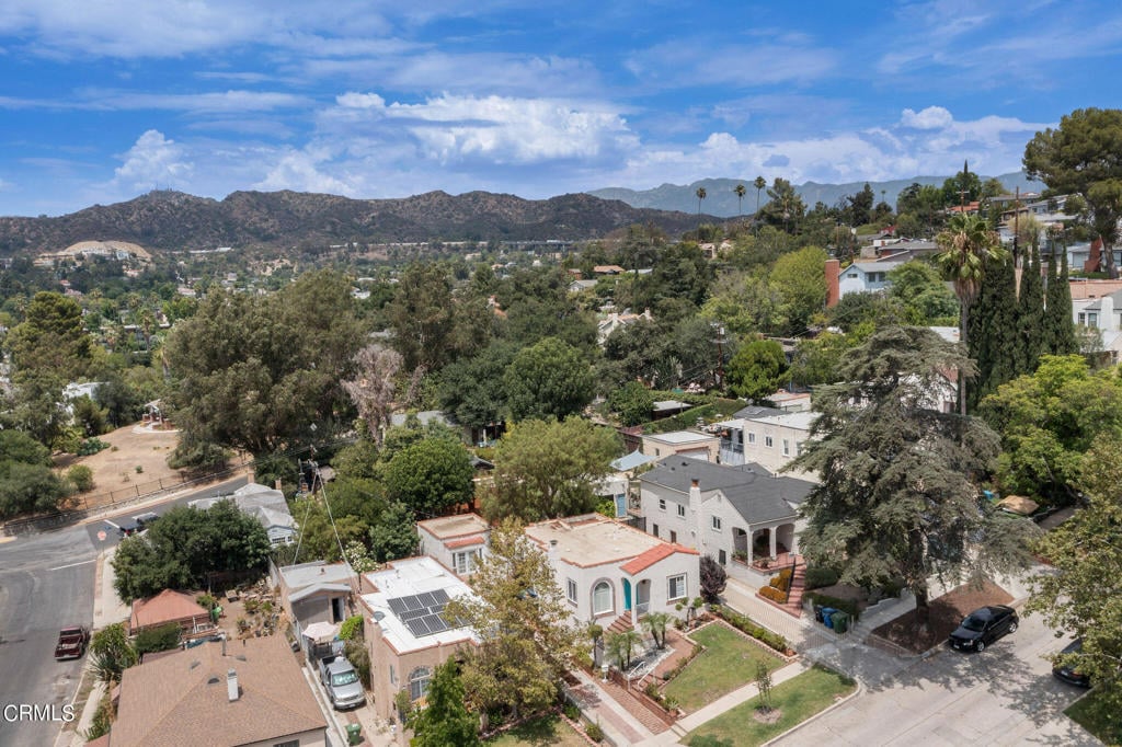 1527 Linda Rosa Ave