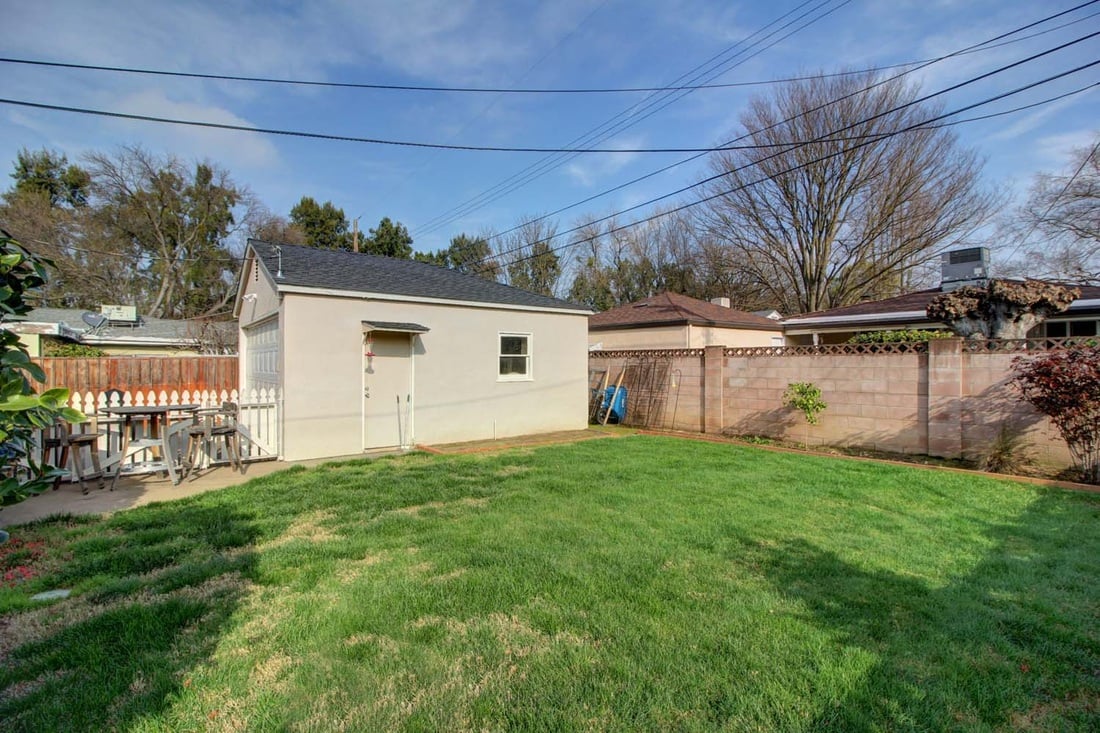 Just Listed! Beautiful East Sacramento Charmer in Great Location!