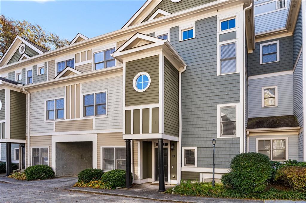 556 Moreland Ave NE Unit 2B