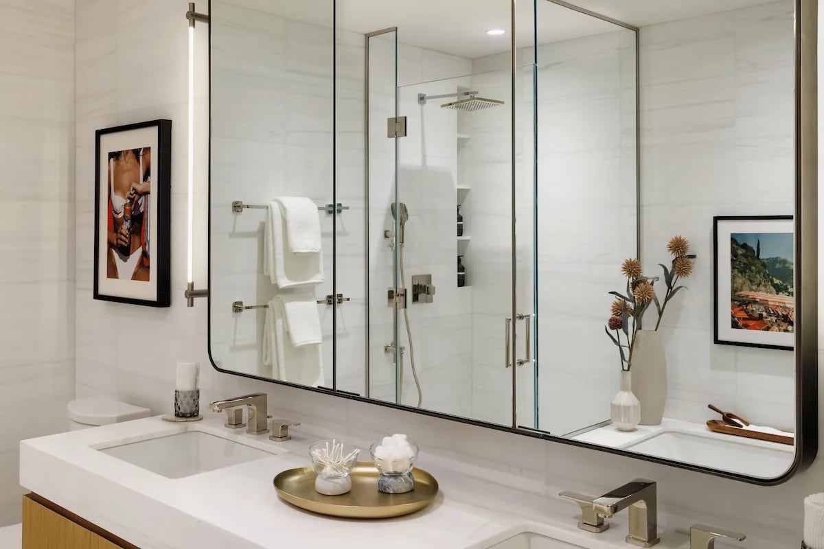 200 E 20th Street - Sleek Gramercy Condominium with Curved Glass Elegance