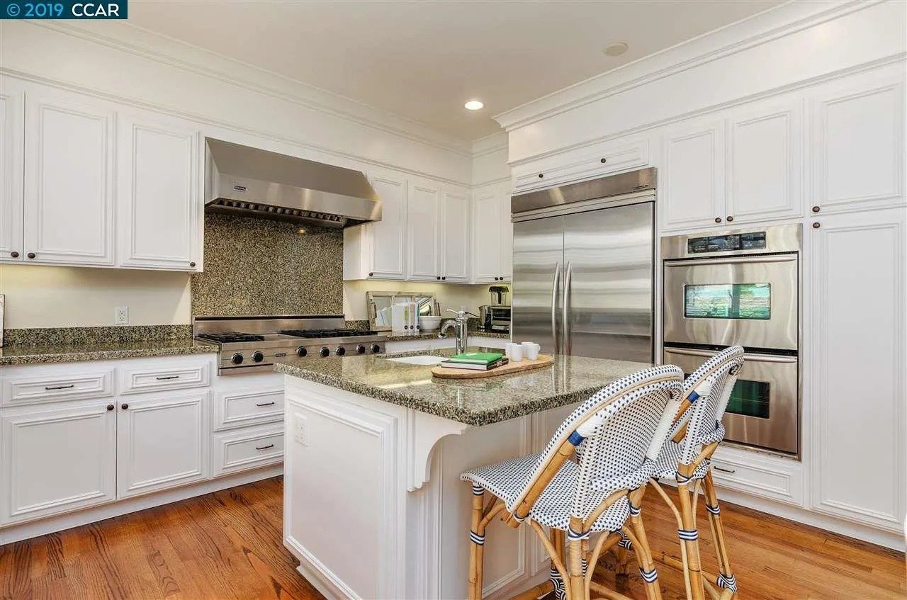 21 Sandy Ct