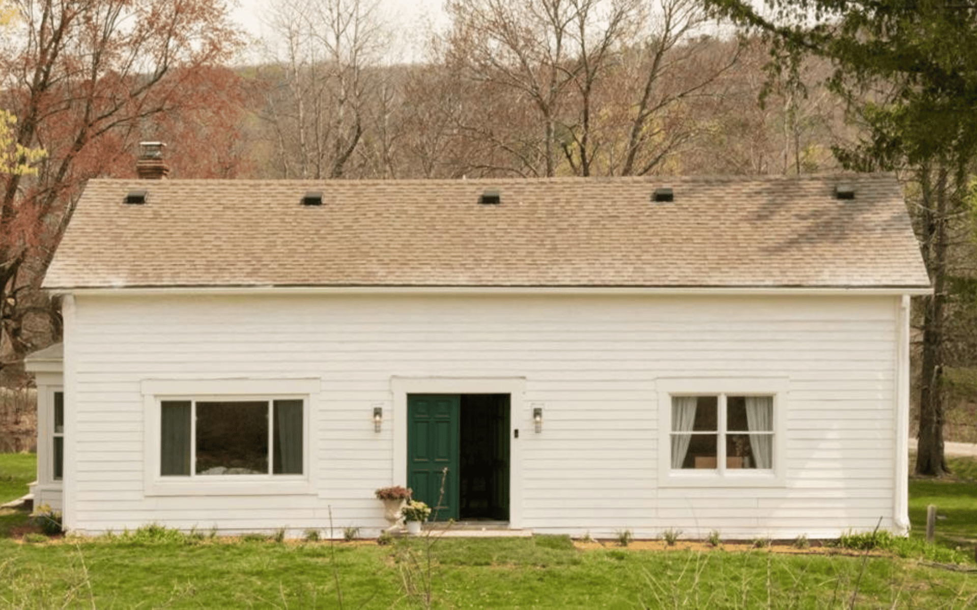 50 Lockwood Rd