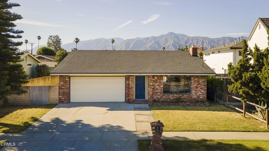 9465 E Camino Real Ave