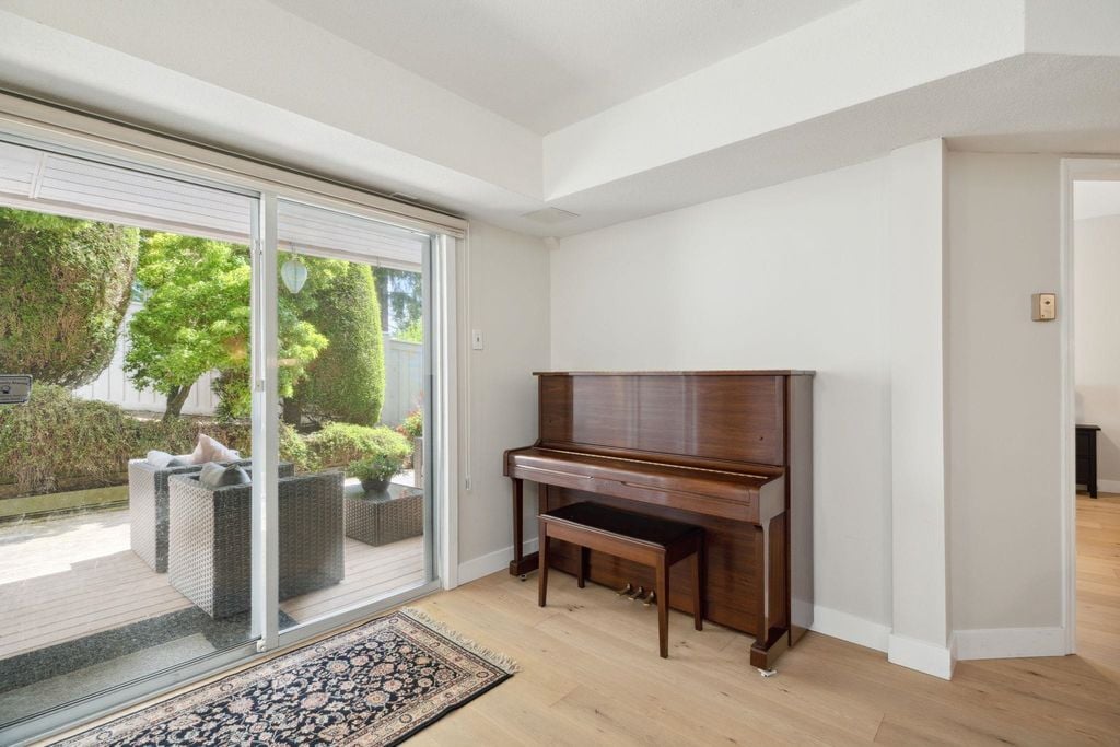 181 Ravine Dr, #20